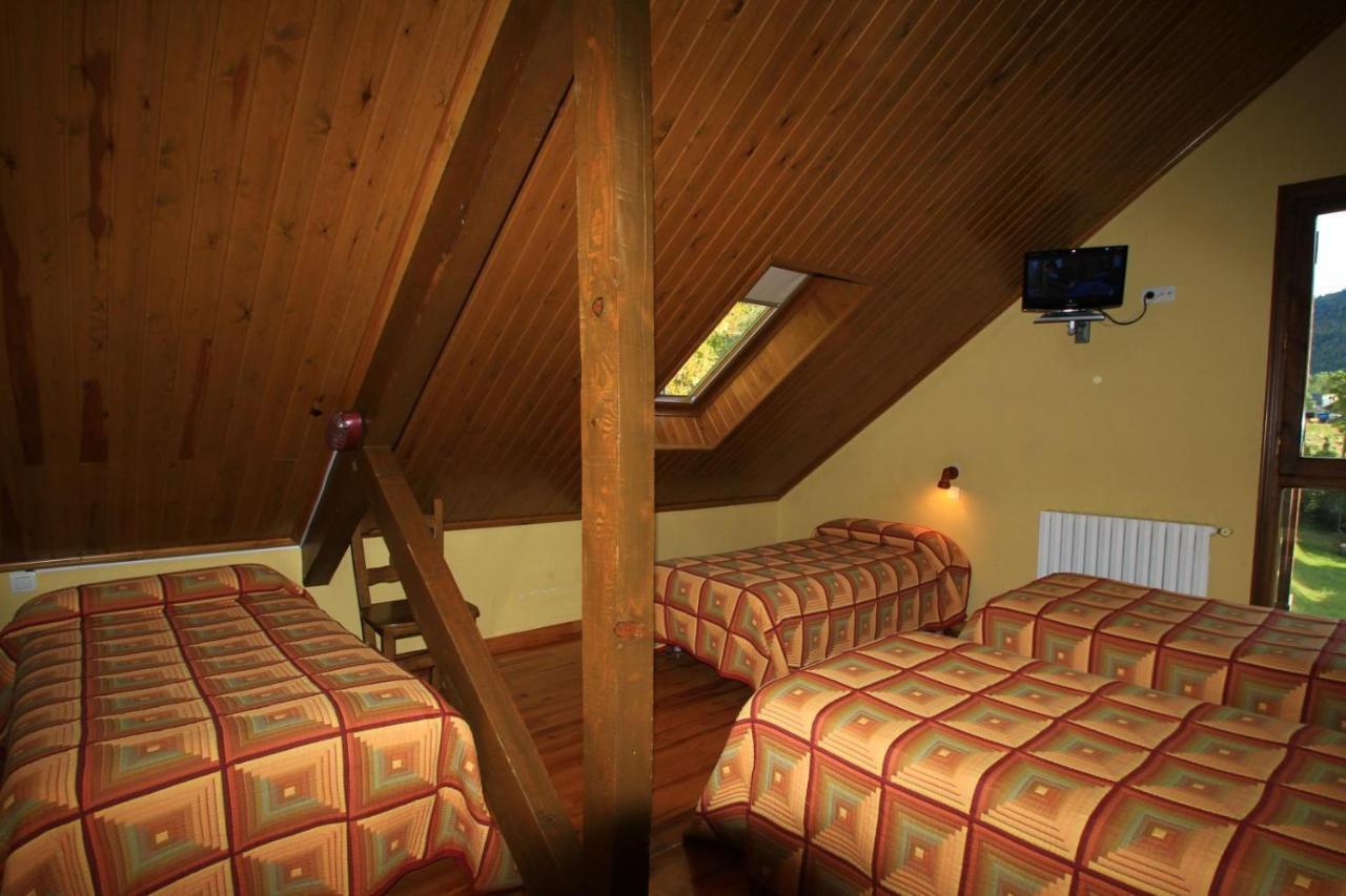 Hotel, Bungalows Y Camping Víu Zewnętrze zdjęcie