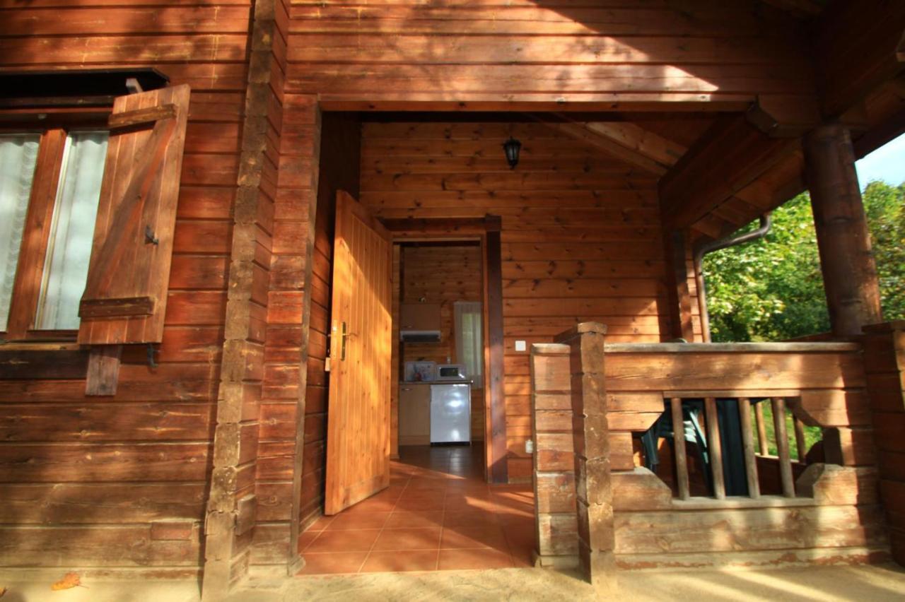 Hotel, Bungalows Y Camping Víu Zewnętrze zdjęcie